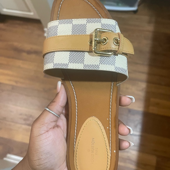 Louis Vuitton Mono Printed sandals - Picture 3 of 3